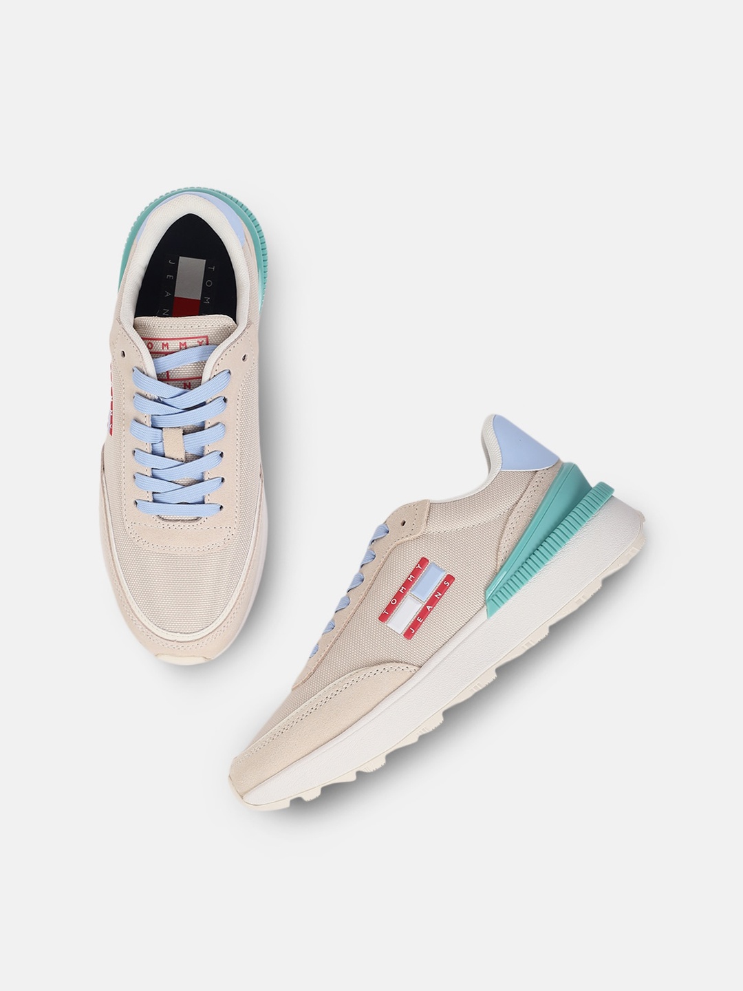 

Tommy Hilfiger Women Canvas Basics Sneakers, Beige