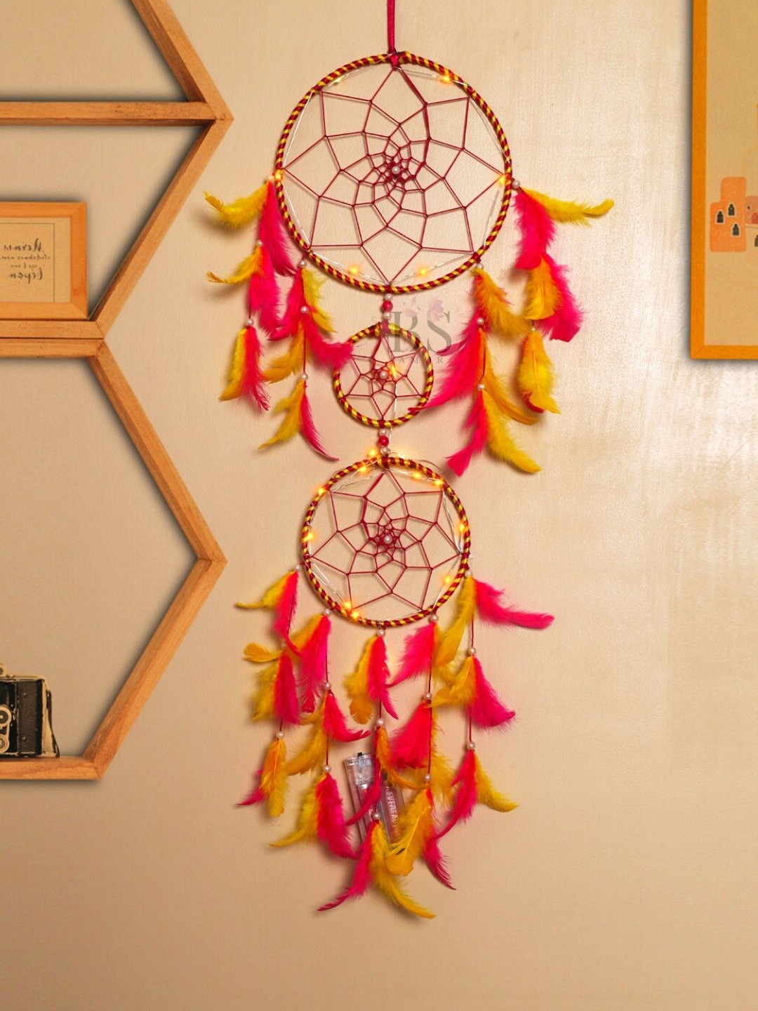 

BS AMOR Pink & Yellow 3 Ring Dream Catcher With Lights & Feather