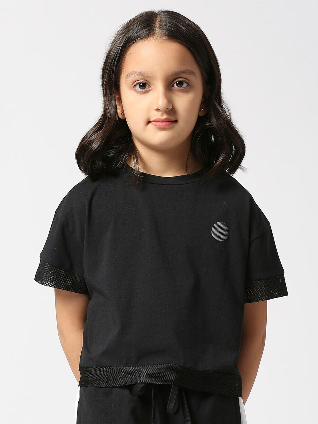 

Pepe Jeans Girls Round Neck Cotton T-shirt, Black