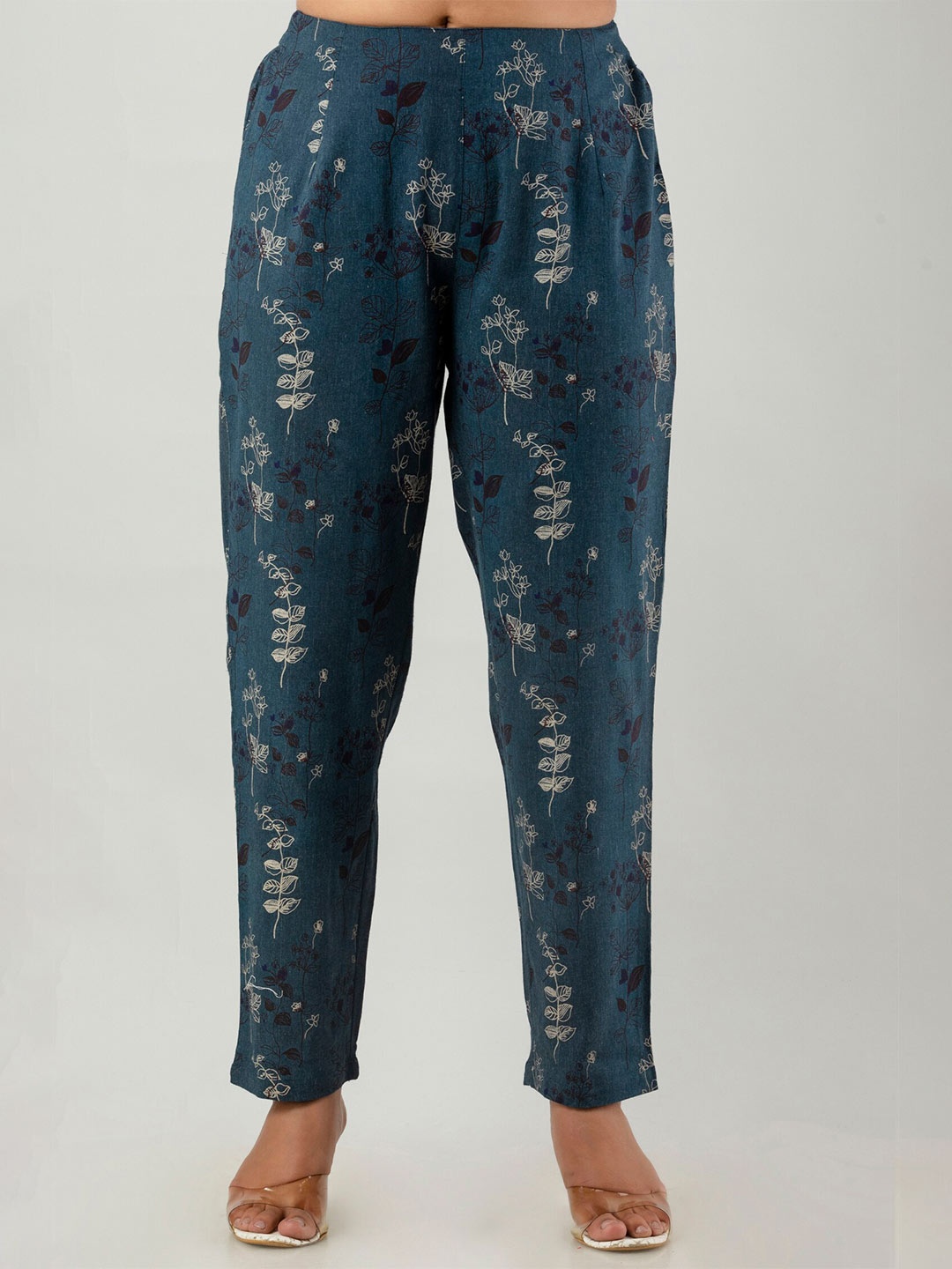 

DORIYA Women Floral Printed Flared Palazzos, Blue