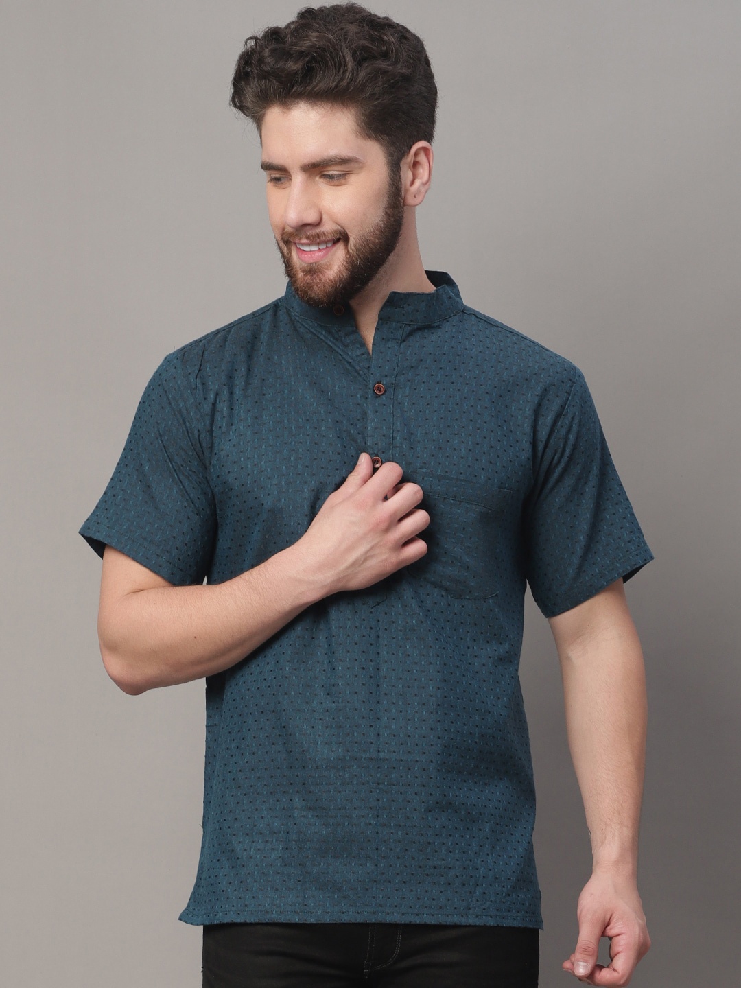 

Aarsha Woven Design Mandarin Collar Pure Cotton Kurta, Blue