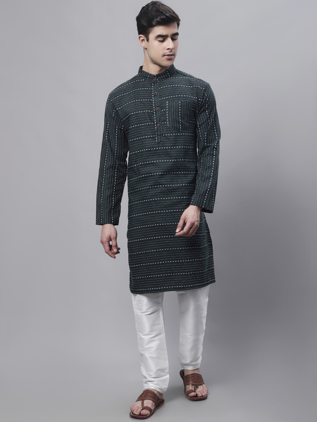 

Aarsha Striped Mandarin Collar Pure Cotton Kurta, Green