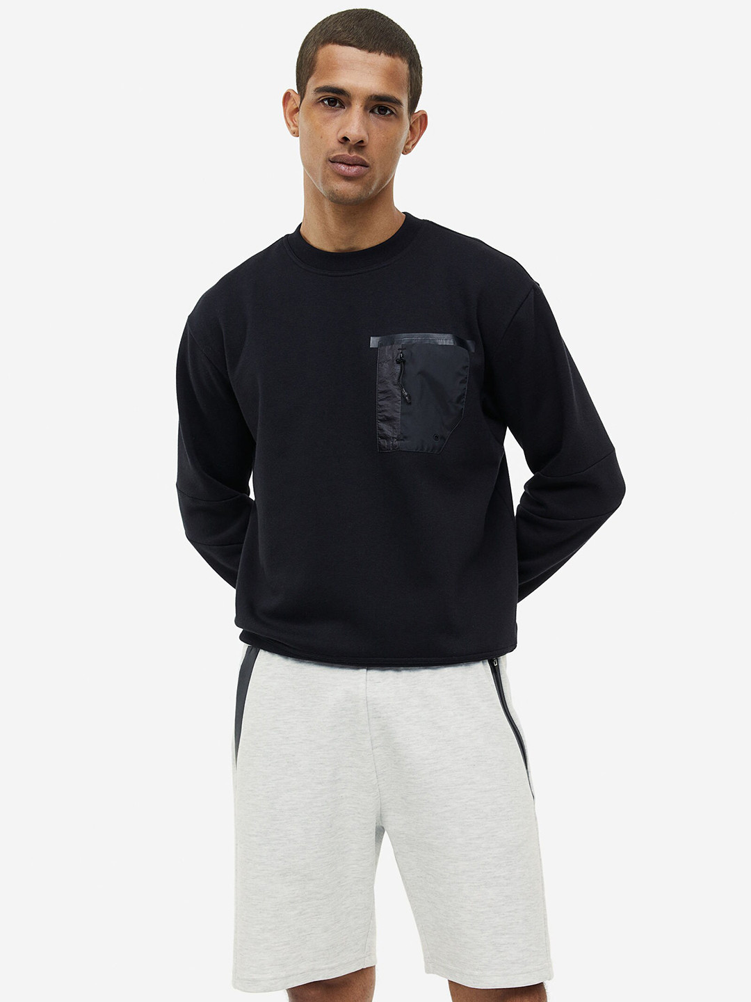 

H&M Men DryMove Sports shorts, Grey