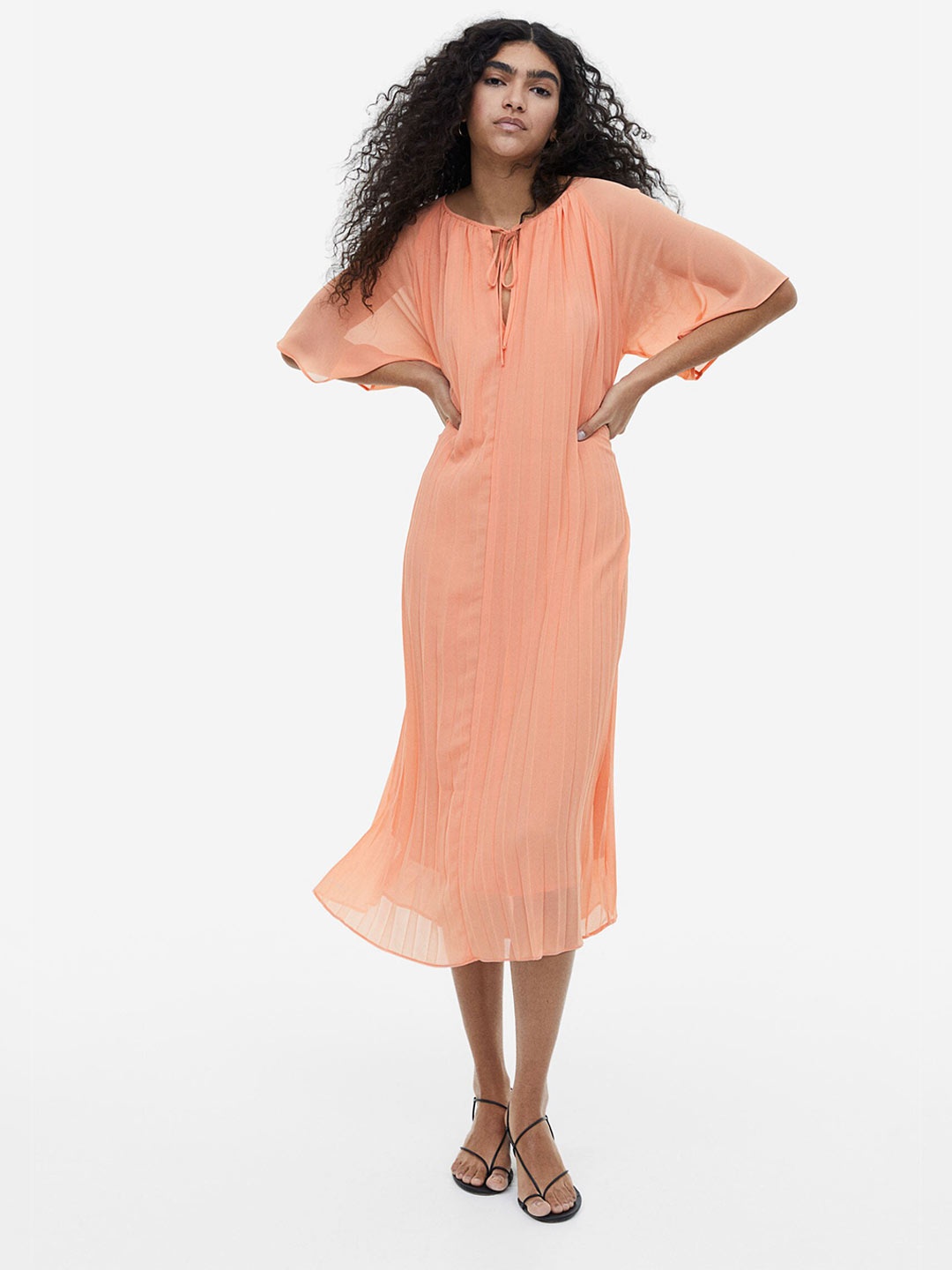 

H&M Woman Pleated dress, Orange