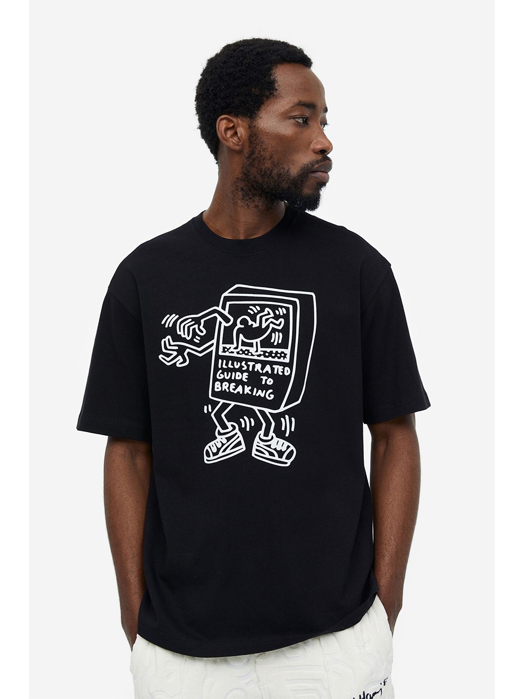 

H&M Men Relaxed Fit Printed T-shirt, Black