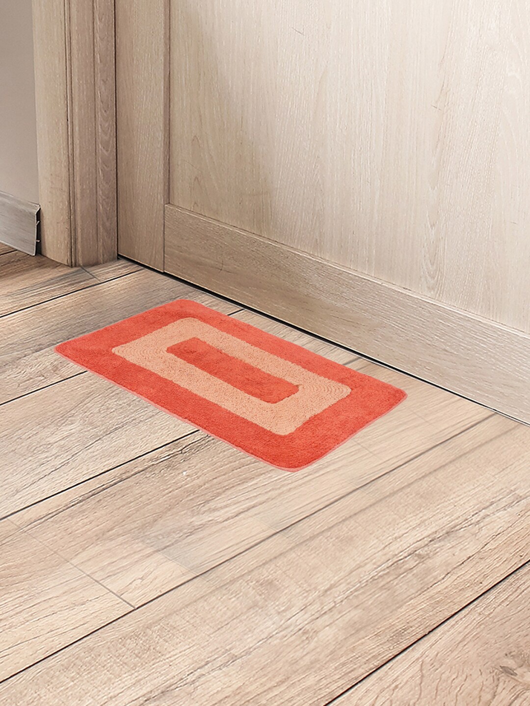 

Black gold Orange & Beige Double Shaded Cotton Doormat