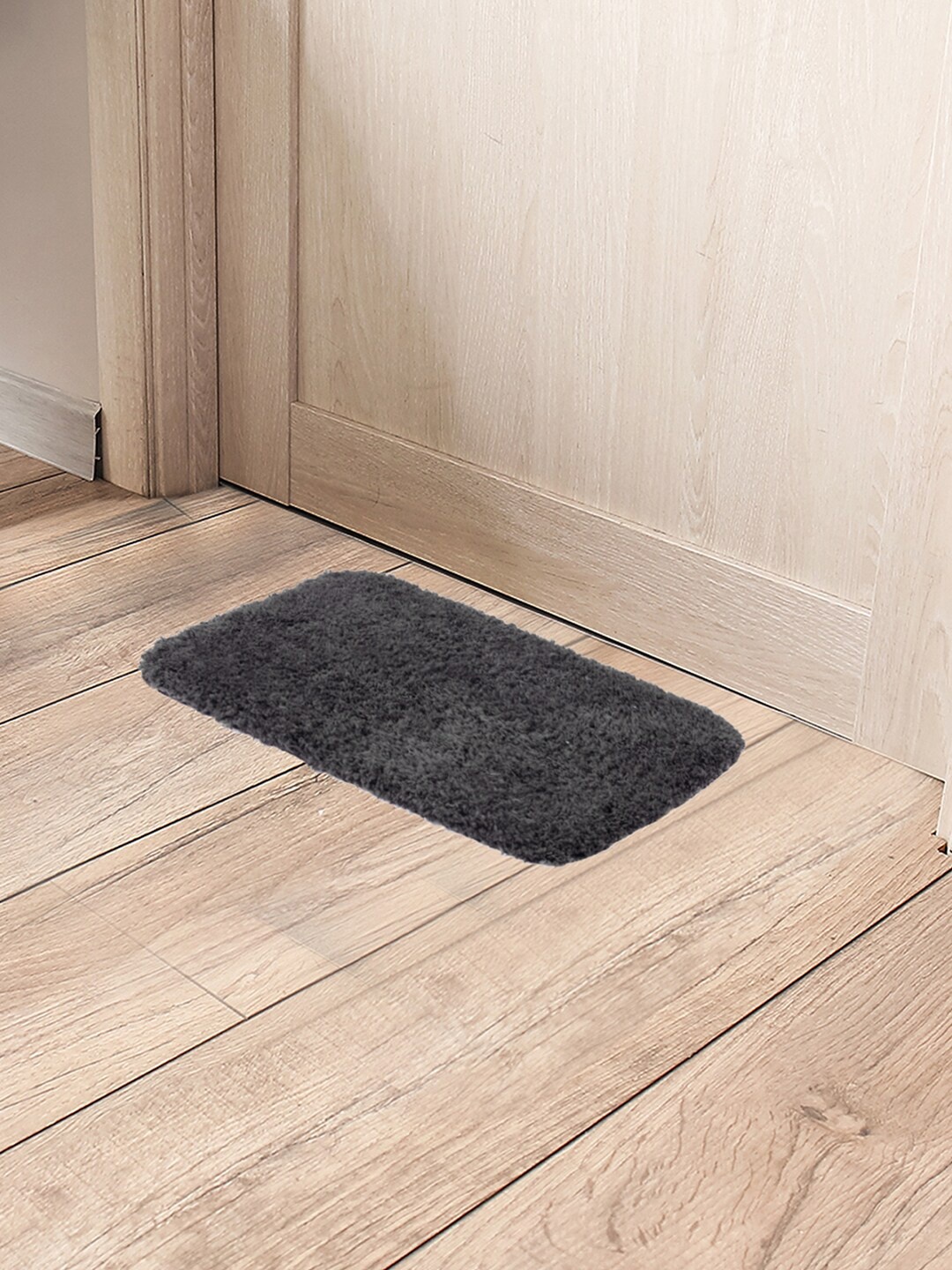 

Black Pack of 3 gold Black Anti Skid Cotton Heavy Duty Entrance Rug Shoes Scraper Doormat, Grey