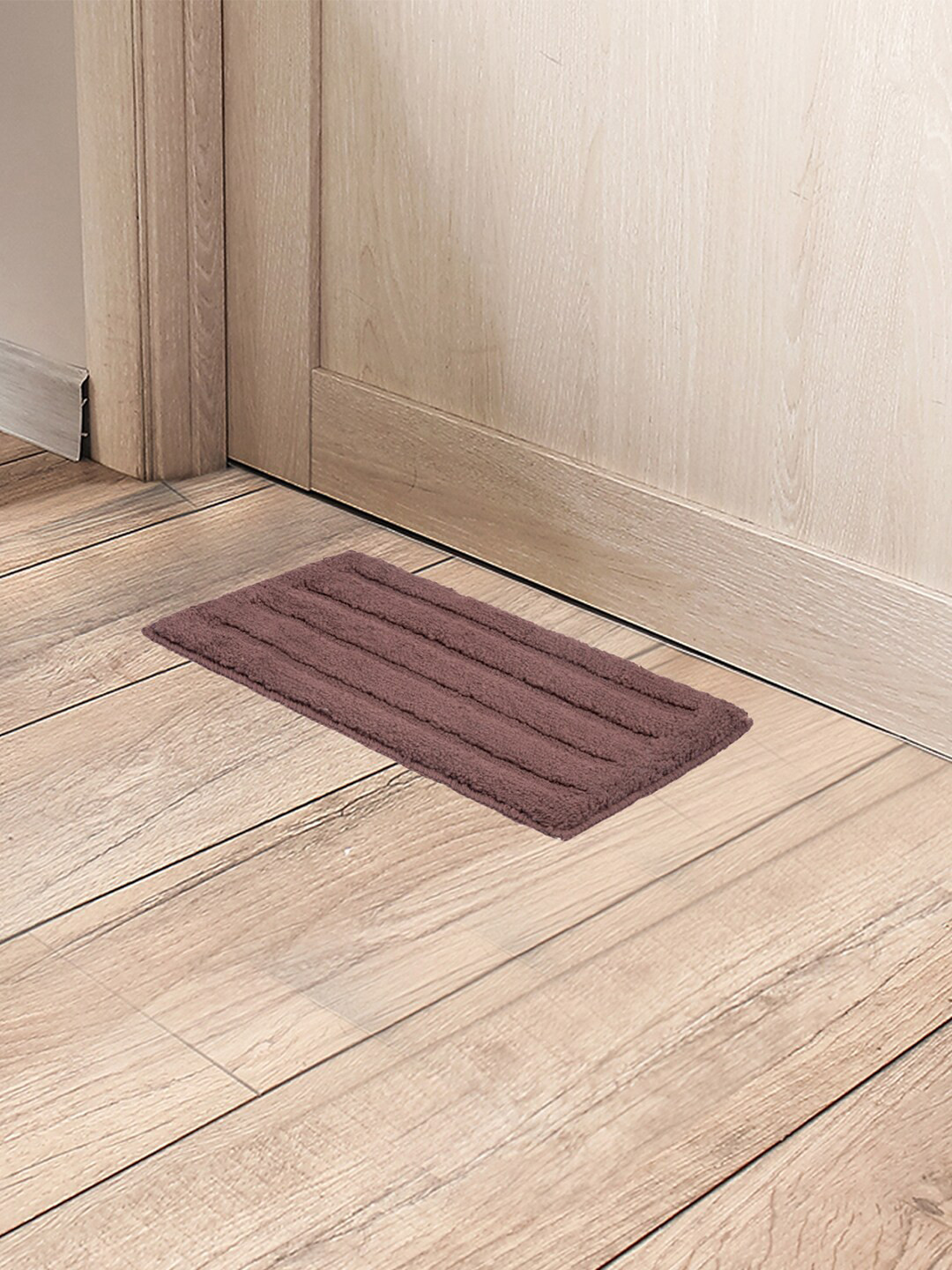 

Black gold Self Design Cotton Anti-Skid Doormat, Brown