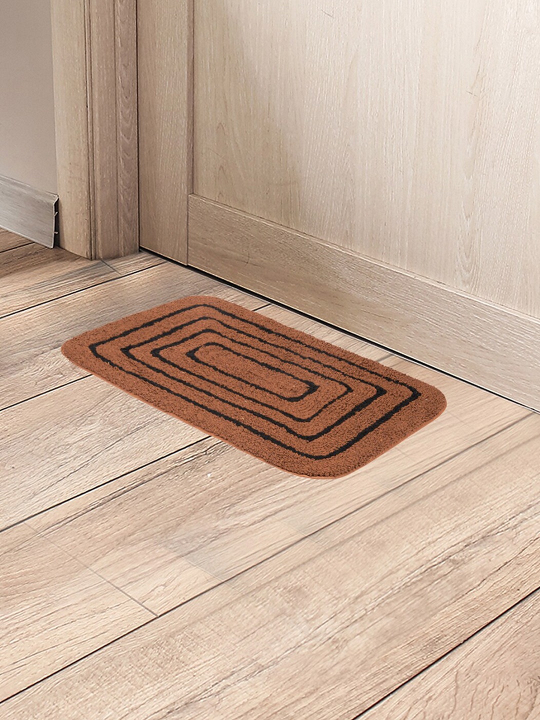 

Black gold Pack of 3 Beige Self-Designed Cotton Anti-Skid Doormats