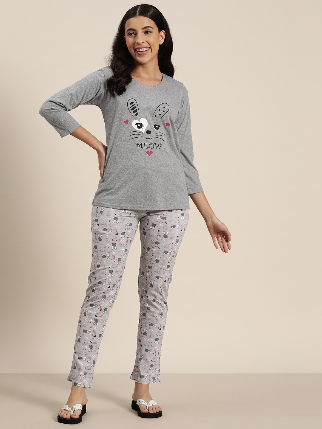 

MBeautiful Women Printed Pyjama Set, Grey