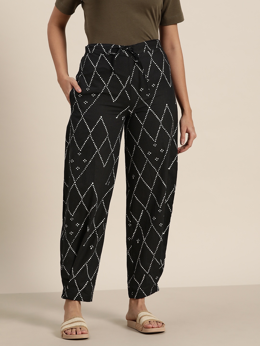 

MBeautiful Organic Cotton Printed Straight Fit Lounge Pants, Black