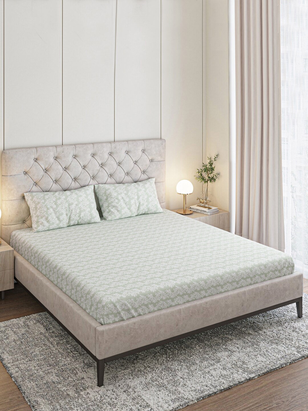 

Seevo Elvira Green & White Floral Pure Cotton King Bedsheet & 2 Pillow Covers