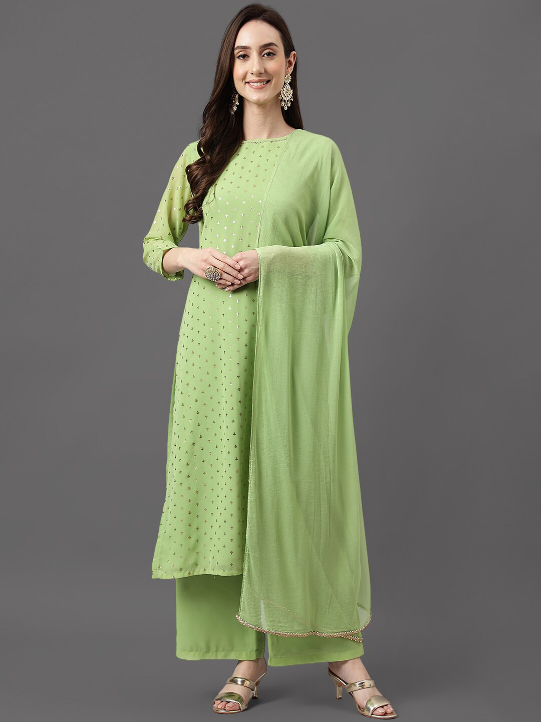 

Janasya Ethnic Motifs Printed Gotta Patti Foil Kurta With Palazzos & Dupatta, Green