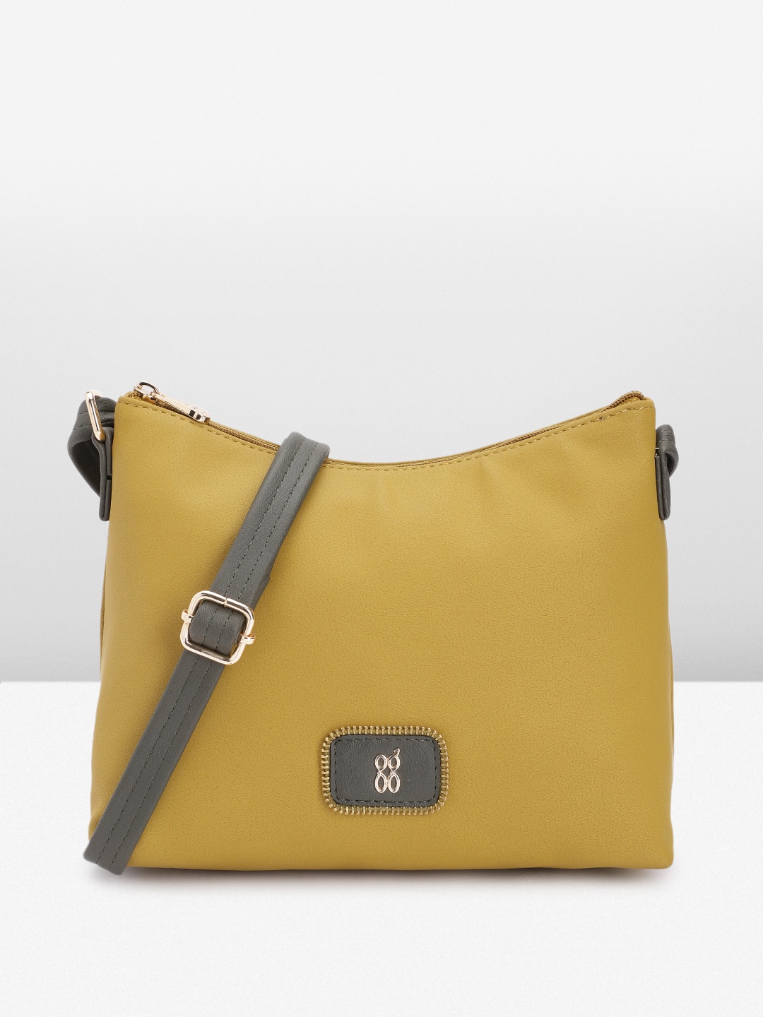 

Baggit Structured Sling Bag, Green