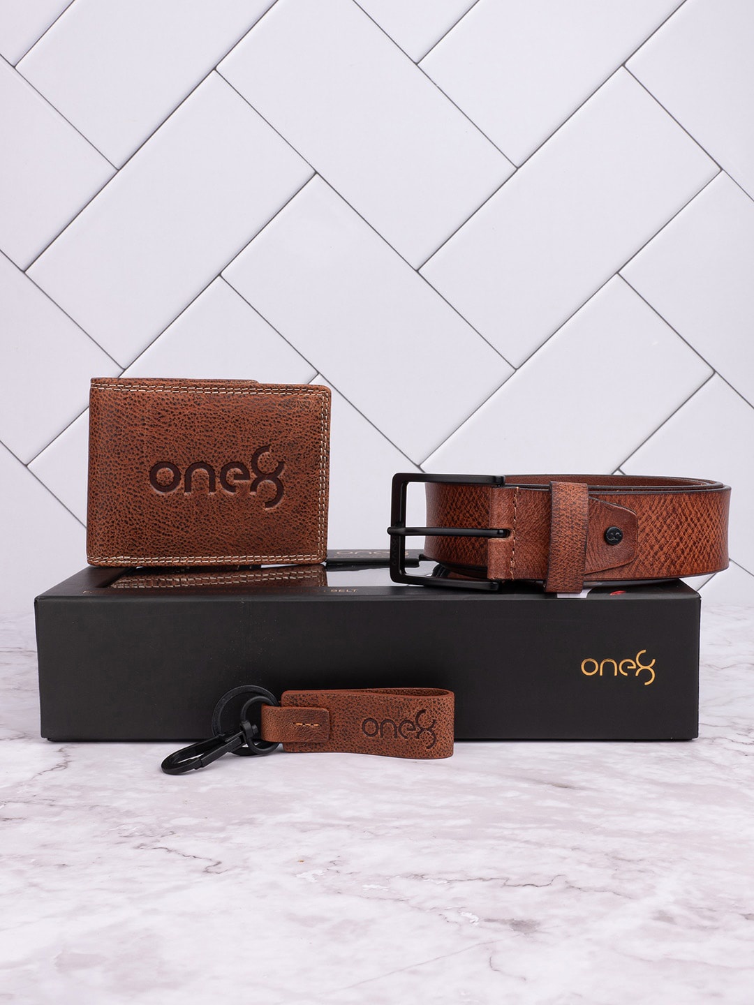 

One8 Men 3Pcs Leather Accessory Gift Set, Tan