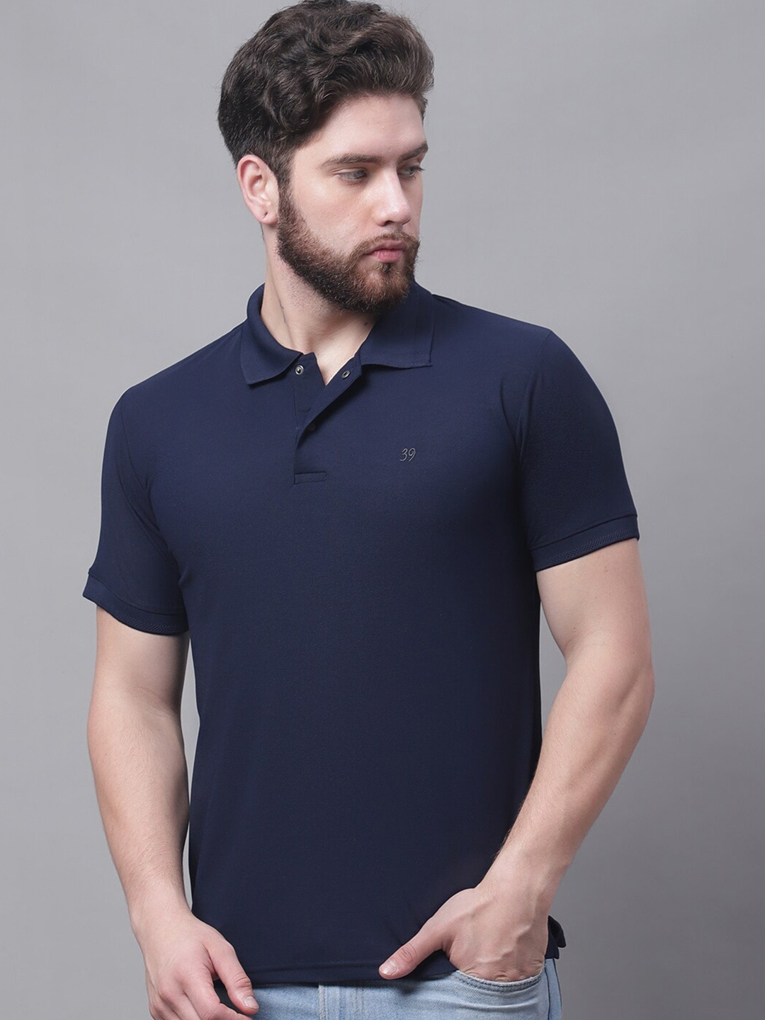 

39 THREADS Polo Collar T-shirt, Navy blue