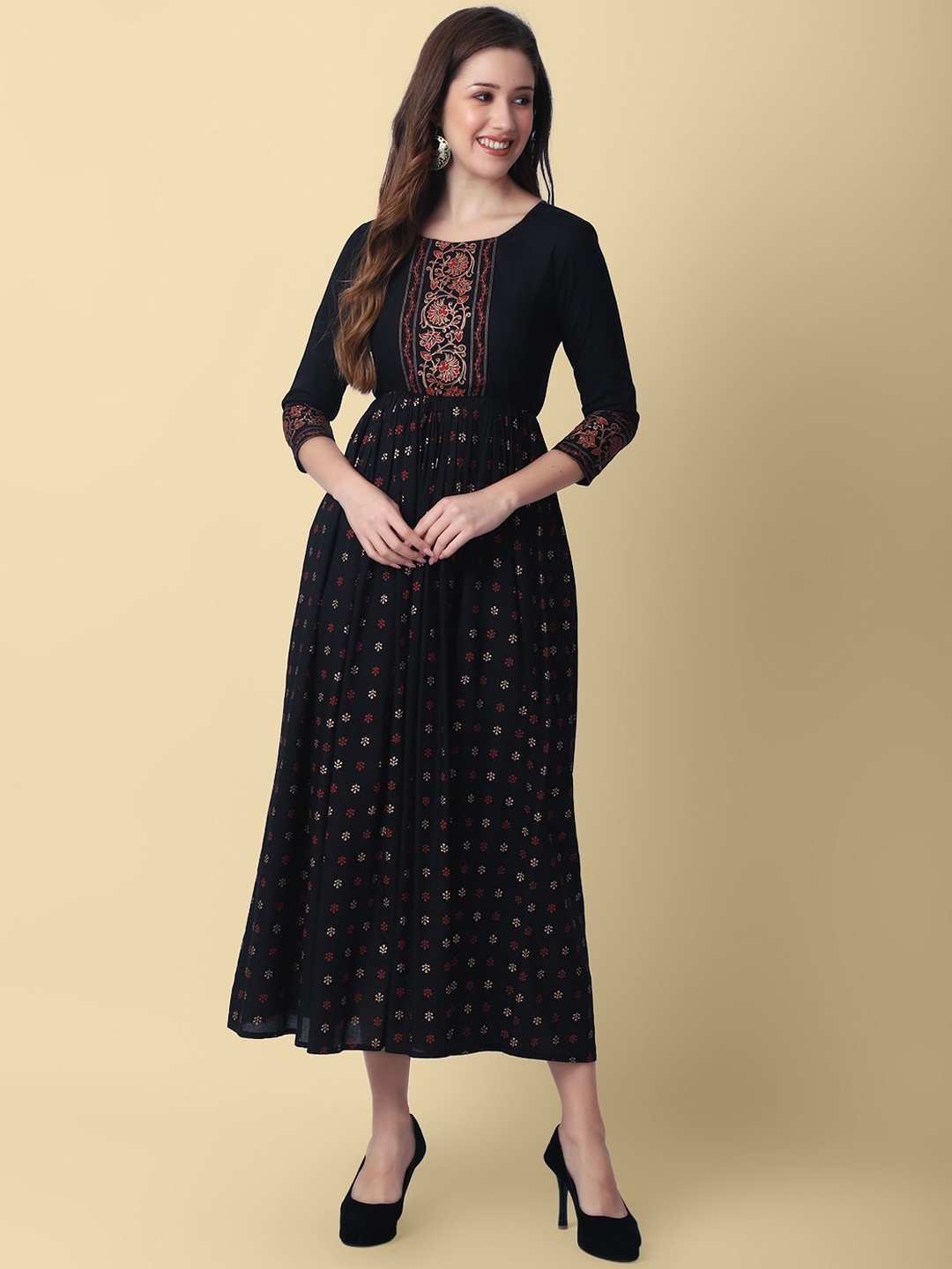 

DAEVISH Floral Printed Gathered or Pleated Ethnic Dress, Black