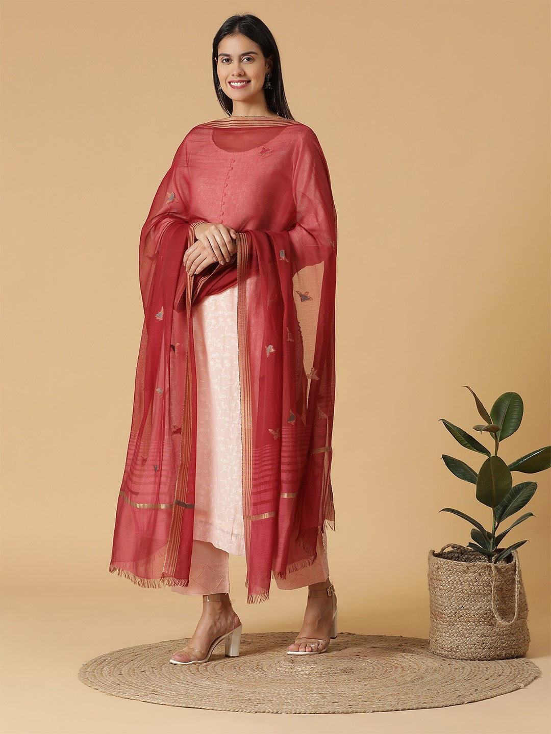

SHINGORA Floral Printed Jacquard Unstitched Dress Material, Pink
