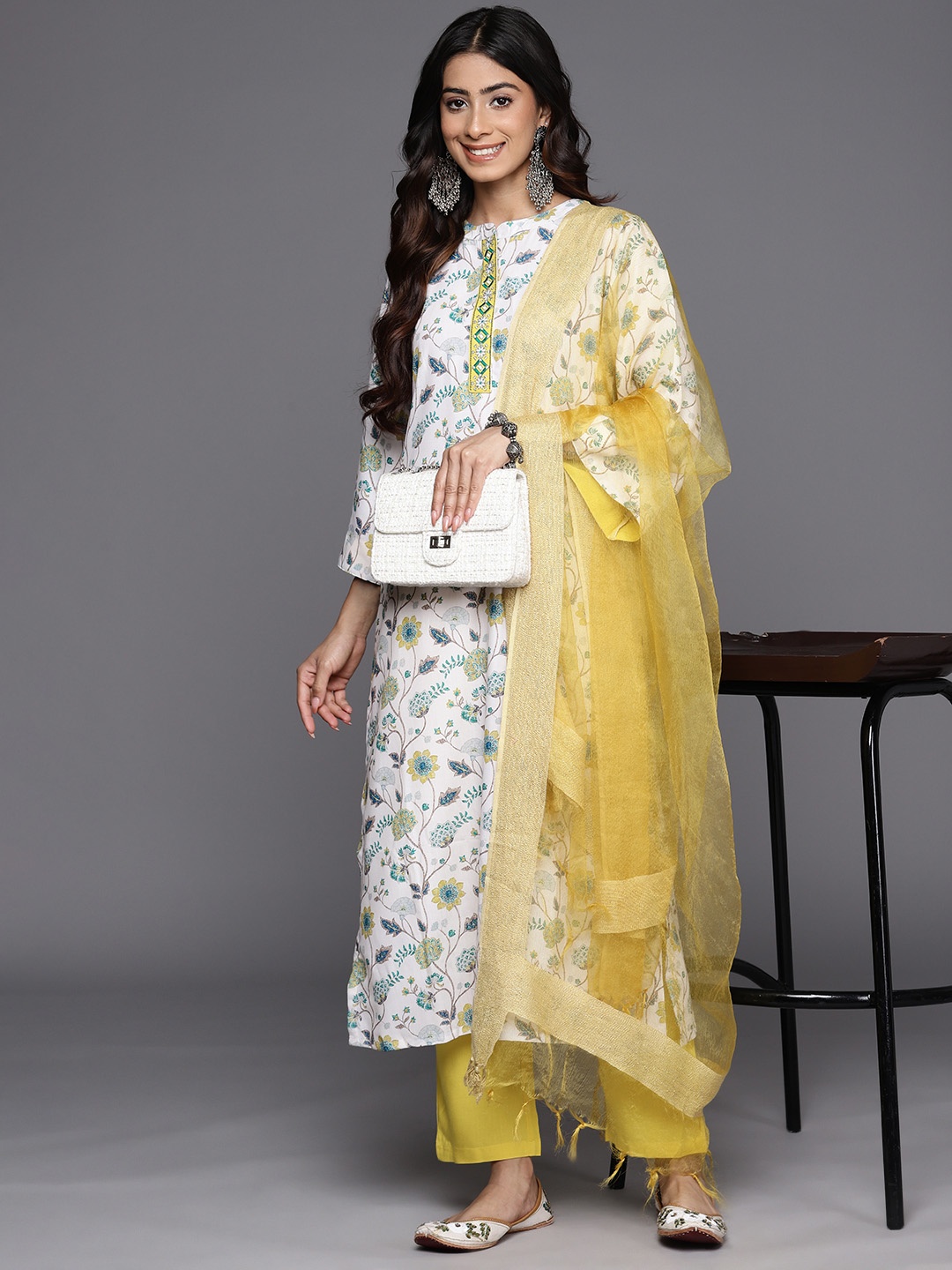 

Varanga Floral Printed Regular Thread Work Kurta With Trousers & Dupatta, Off white
