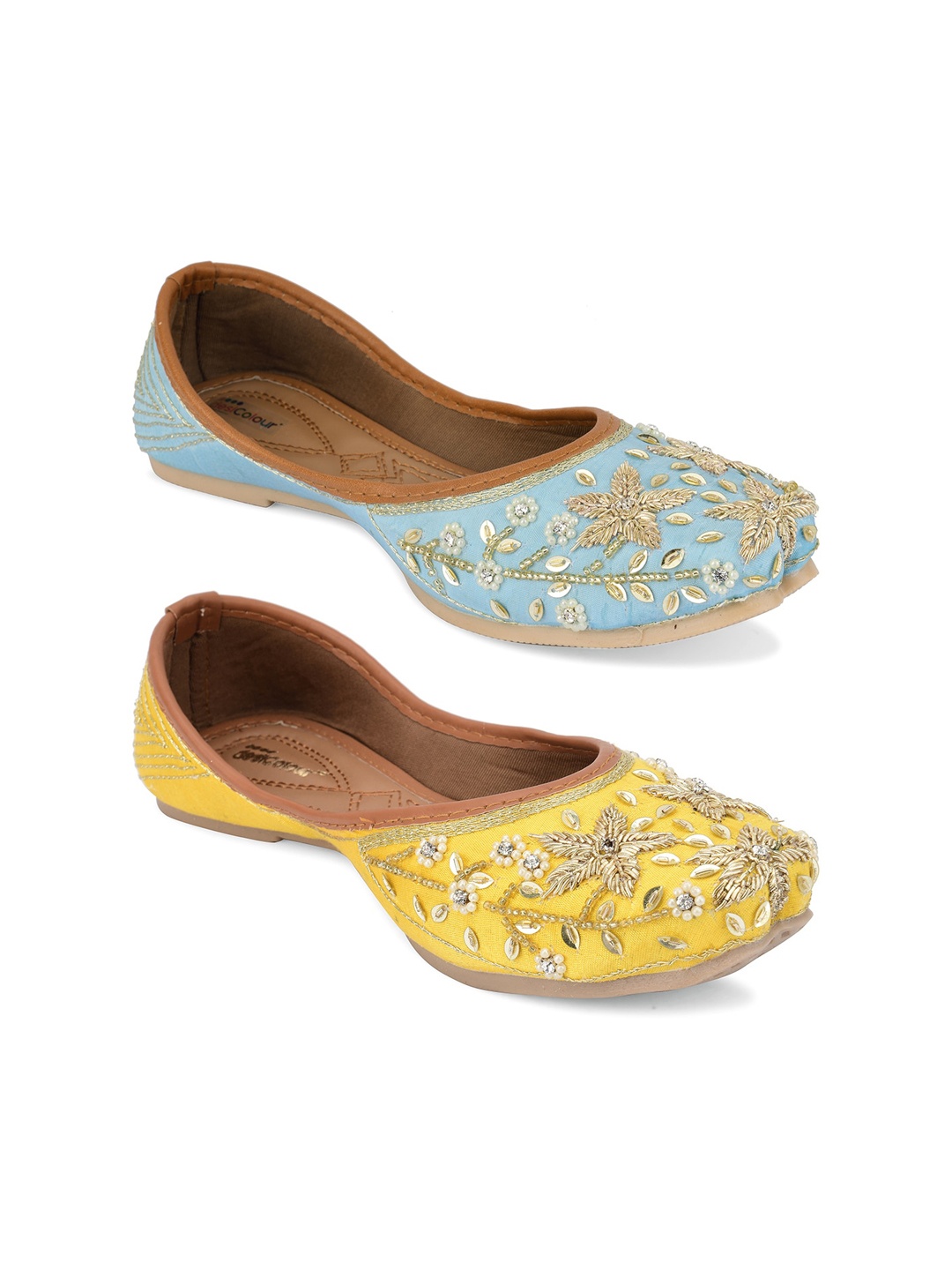 

DESI COLOUR Women Pack Of 2 Embellished Ethnic Mojaris, Blue
