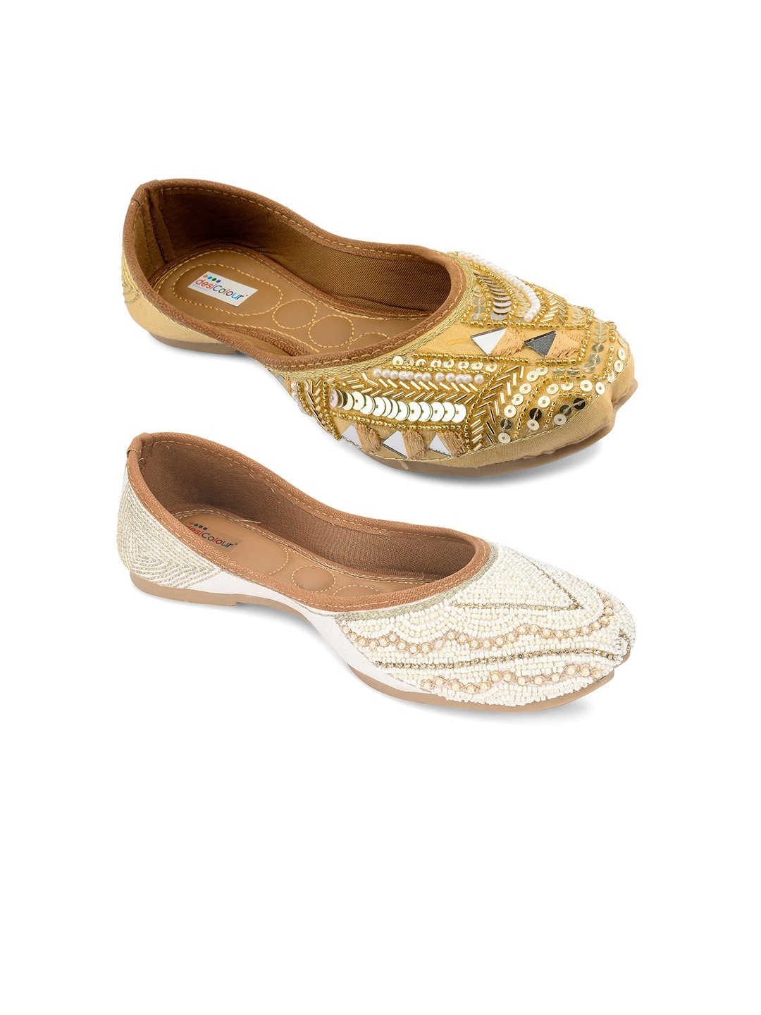 

DESI COLOUR Women Pack Of 2 Embellished Ethnic Mojaris, White