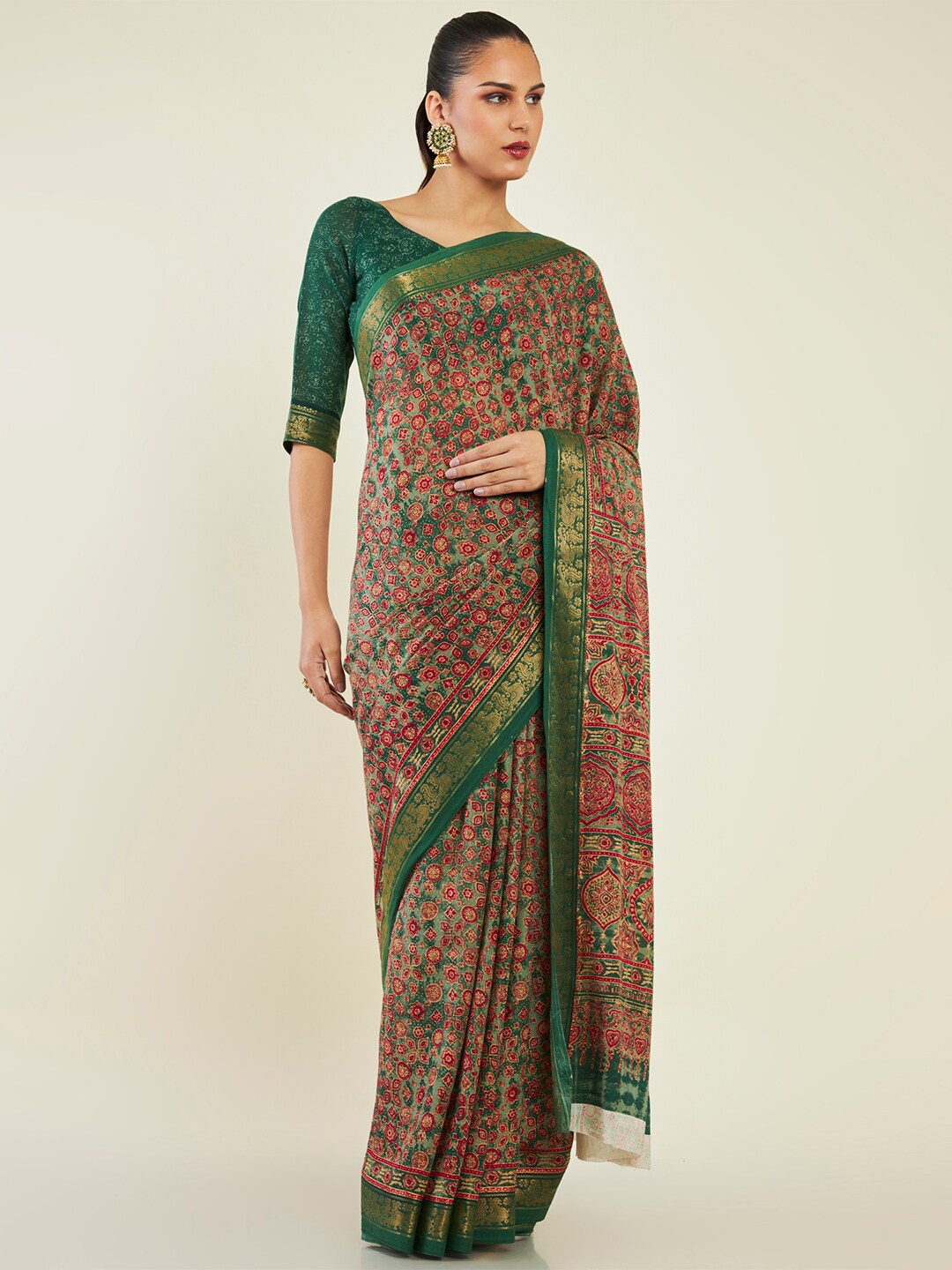 

Soch Floral Printed Zari Pure Cotton Saree, Green
