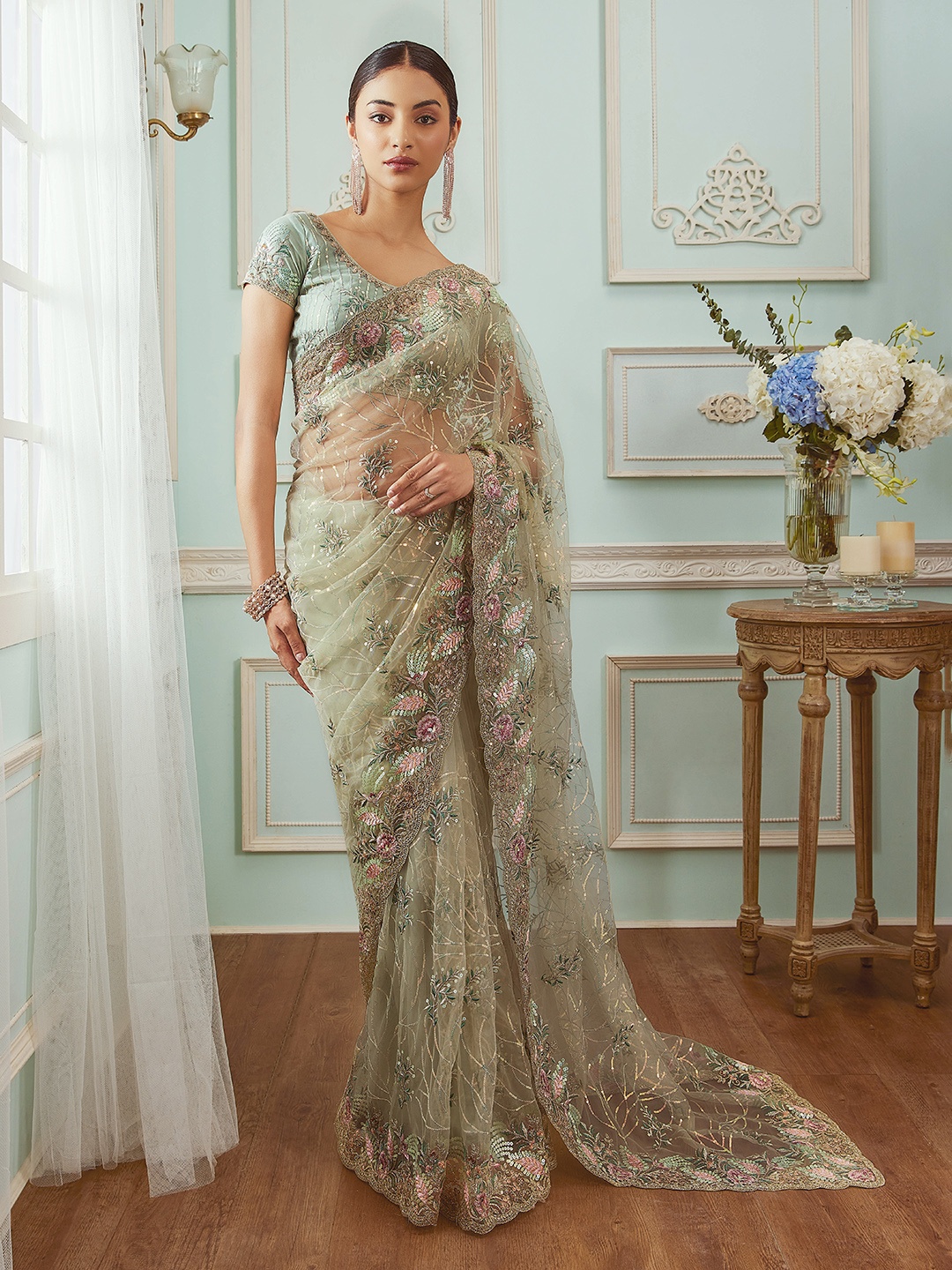 

Soch Floral Embroidered Sequined Net Saree, Green