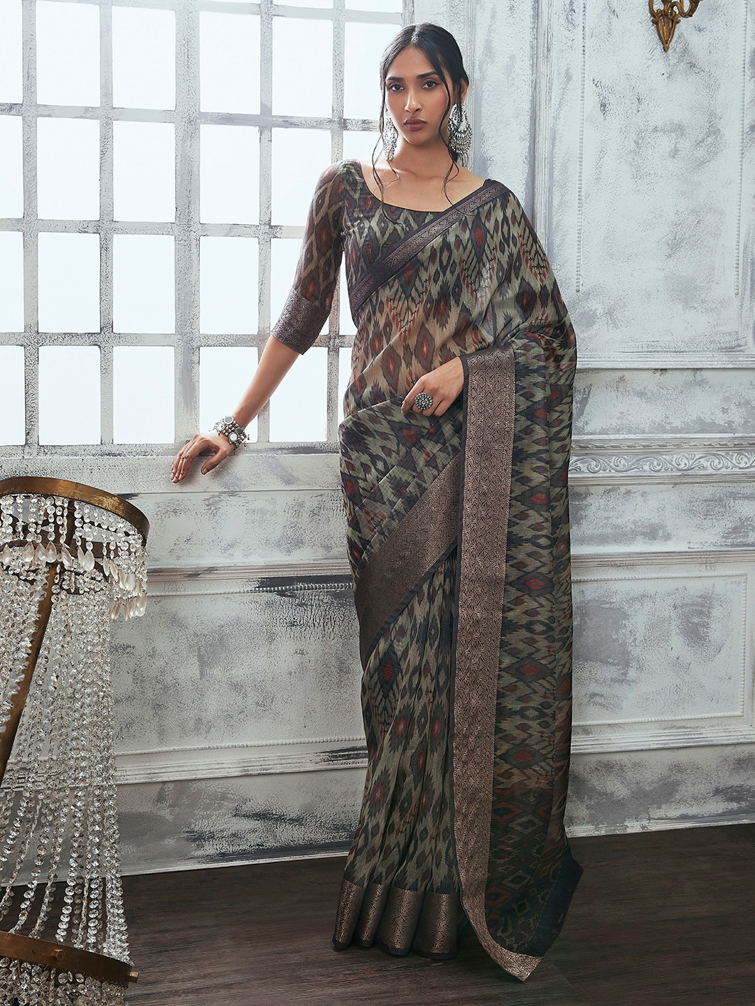 

Soch Ethnic Motifs Printed Saree, Grey