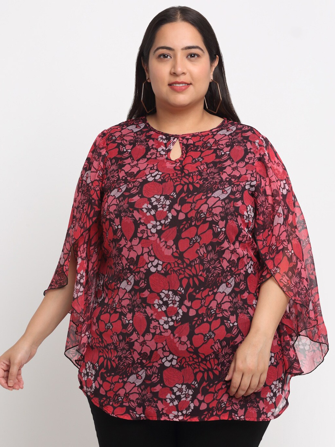 

plusS Floral Printed Cape Top, Rose