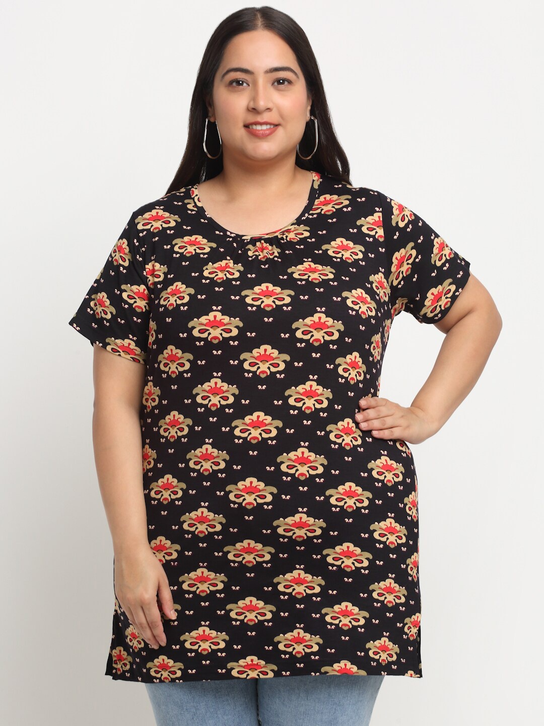 

plusS Plus Size Floral Printed Cotton T-shirt, Black