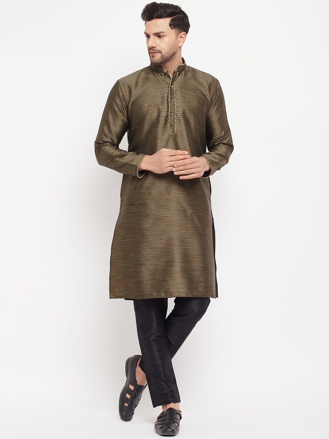 

VASTRAMAY Woven Design Mandarin Collar Kurta With Pyjamas, Black