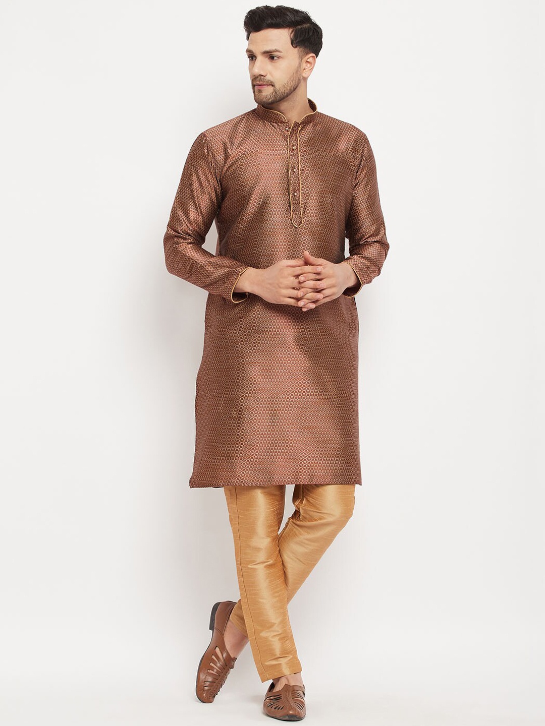 

VASTRAMAY Woven Design Kurta with Pyjamas, Brown