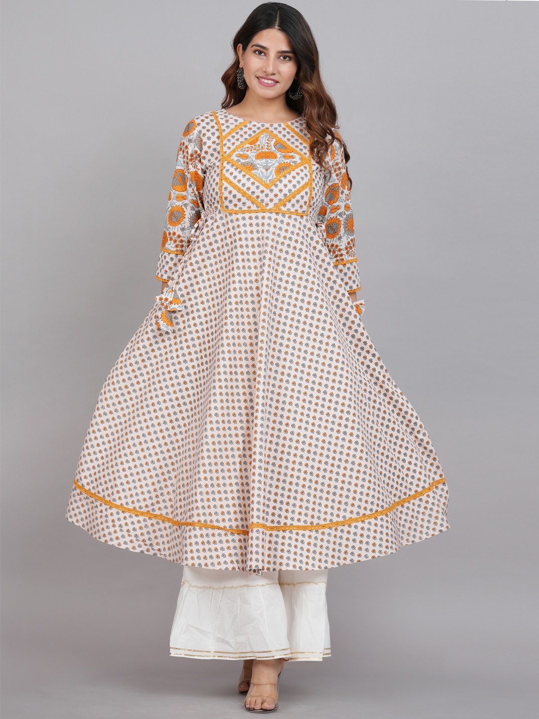 

YASH GALLERY Floral Printed Anarkali Kurta, Beige