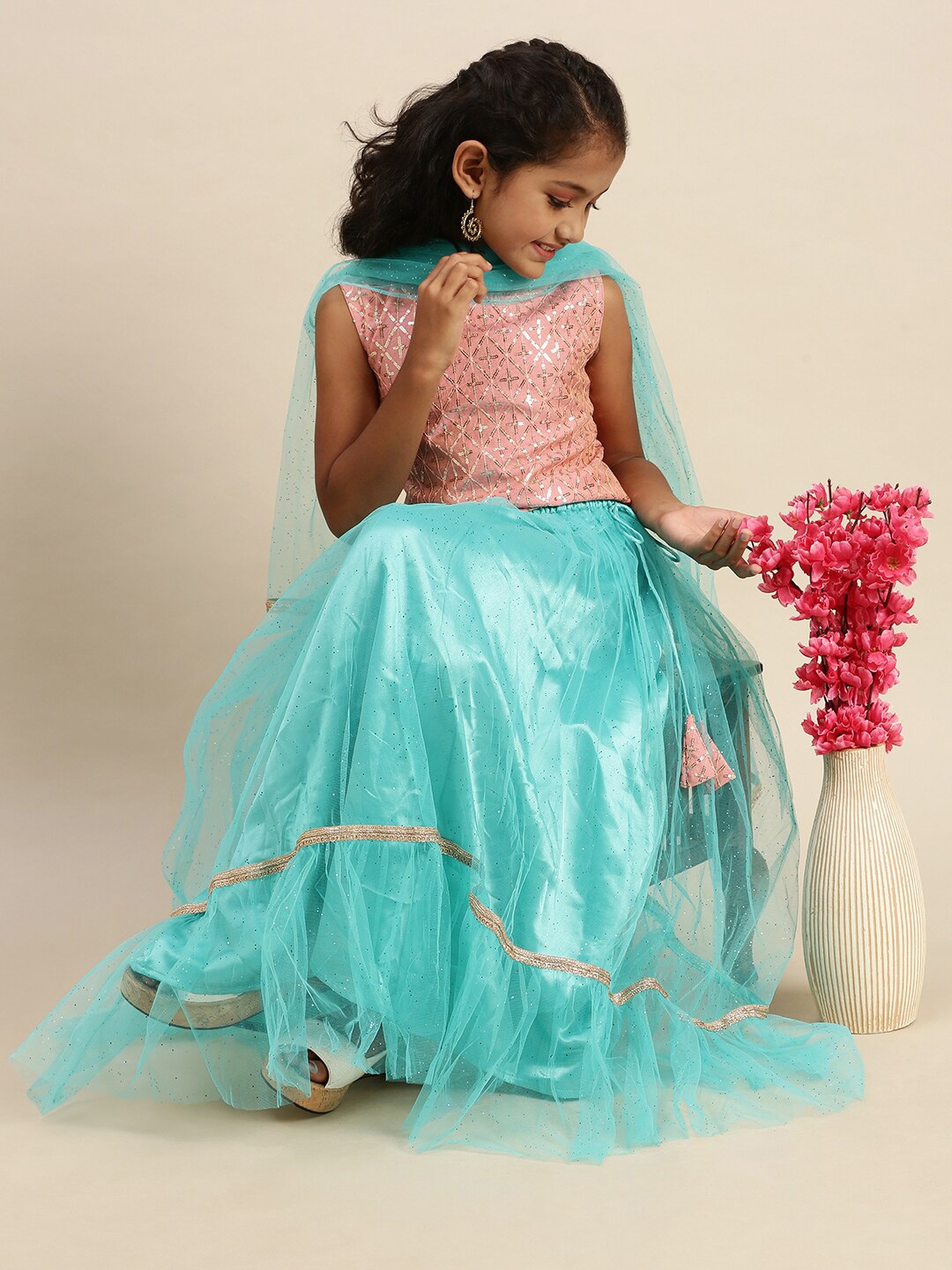 

PIPIN Girls Embellished Sleeveless Ready to Wear Lehenga & Blouse With Dupatta, Pink