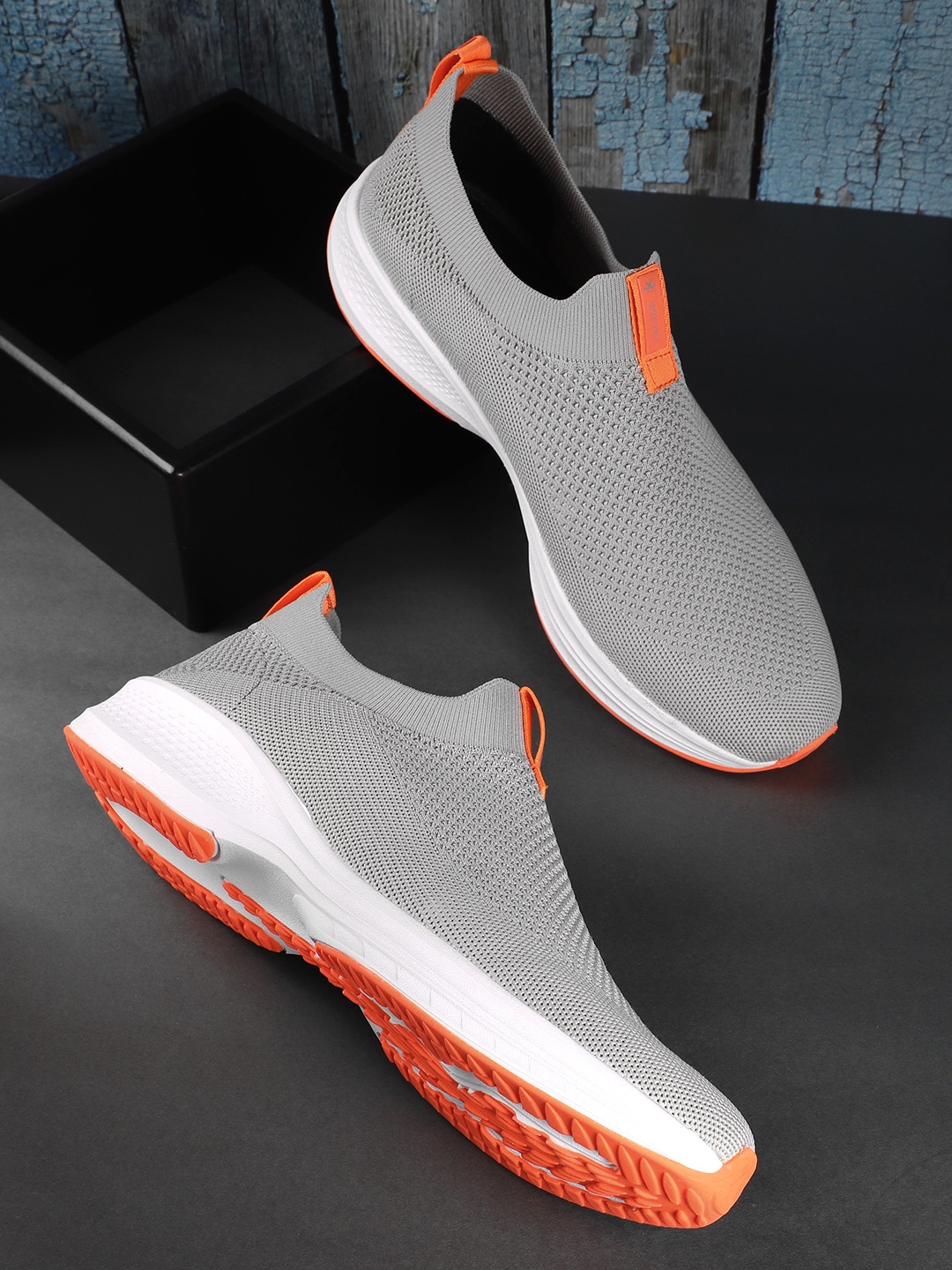 

WROGN Men Woven Design Running Shoes, Grey