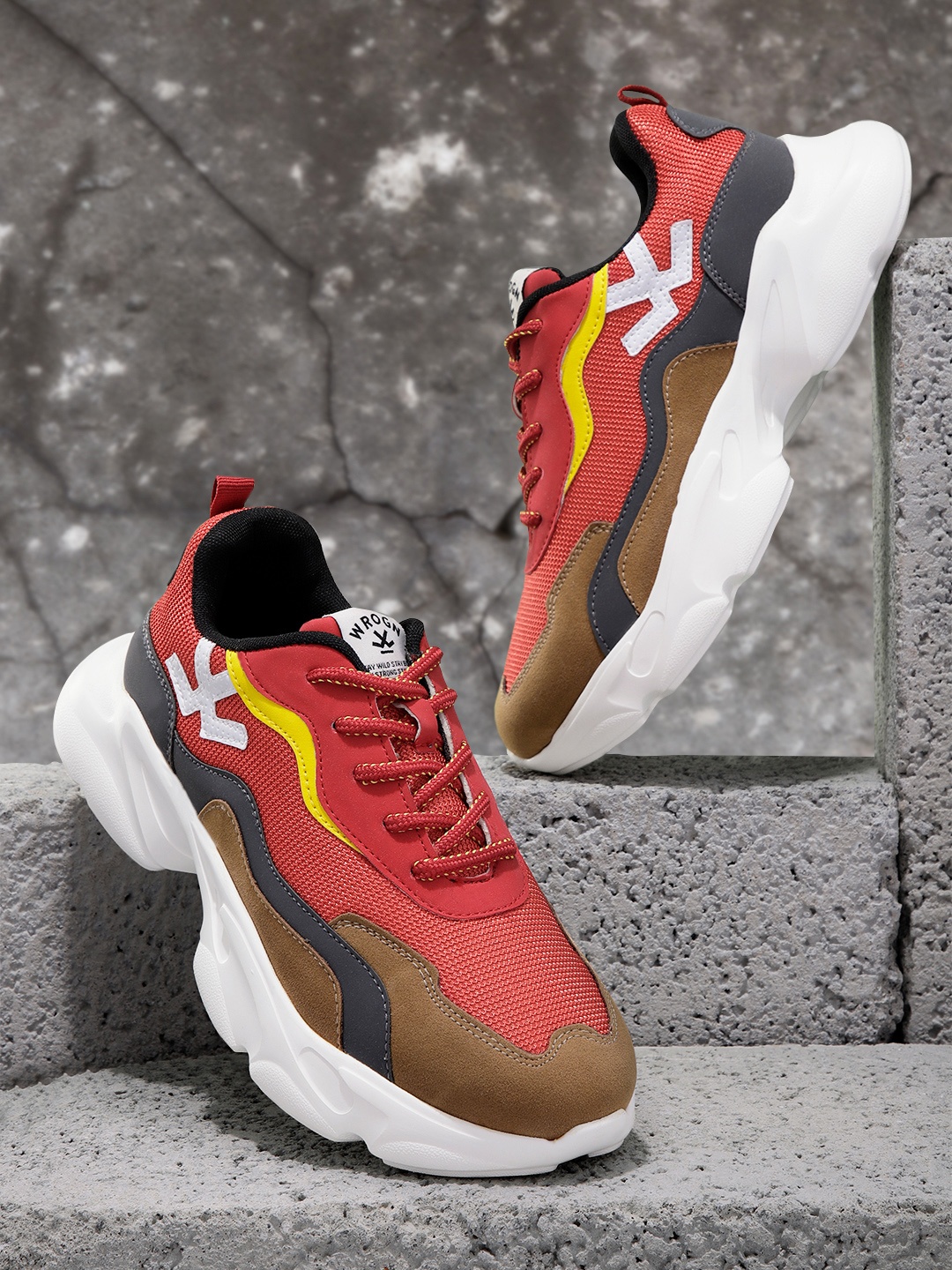 

WROGN Men Colourblocked & Woven Design Running Shoes, Red