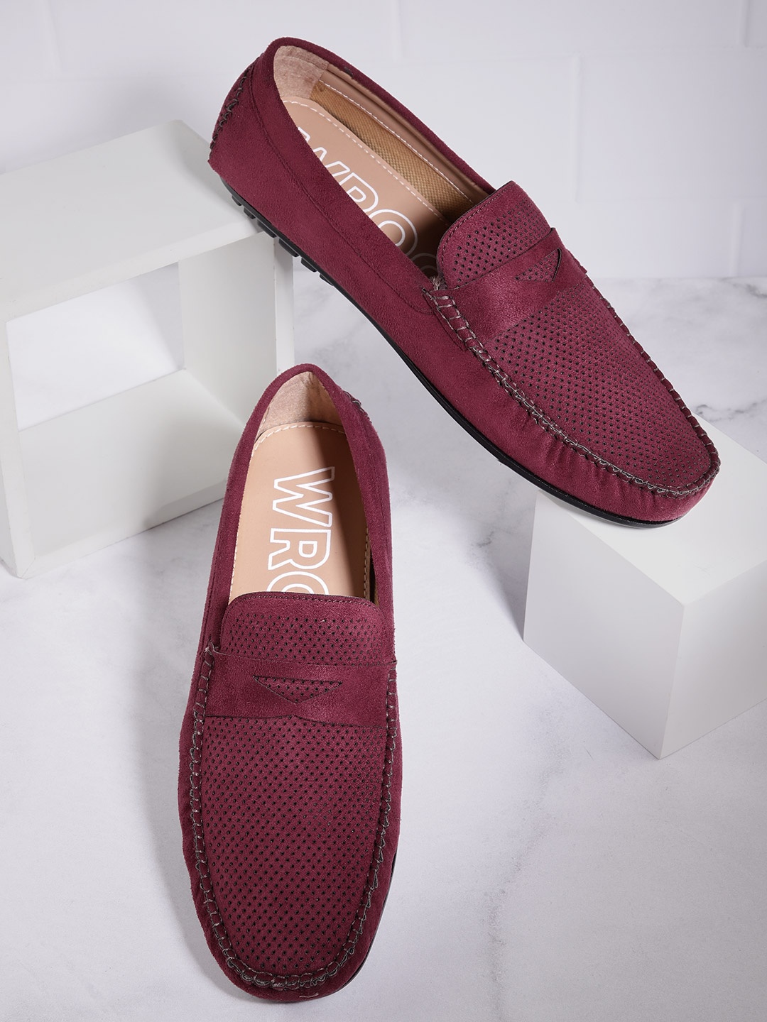 

WROGN Men Square-Toe Penny Loafers with Perforations, Maroon