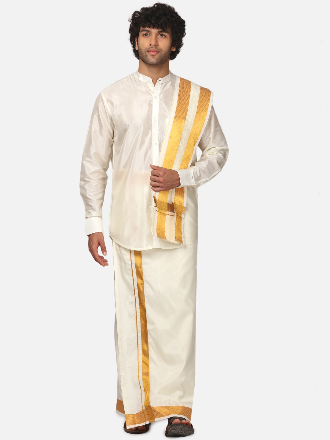 

Sethukrishna Men Ethnic Vesti & Shirt with Angavastram Set, Cream