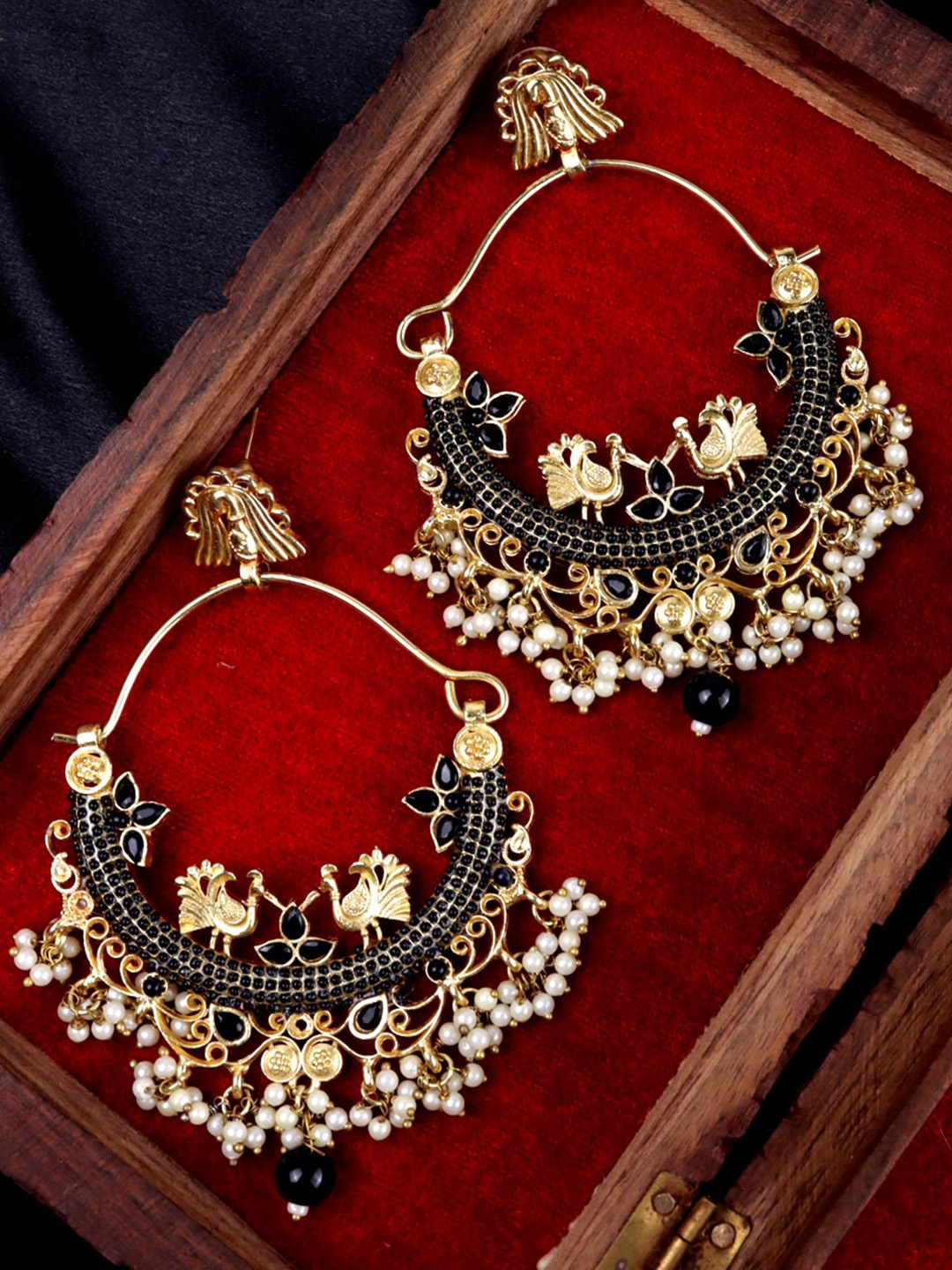 

VAGHBHATT Gold Plated Circular Chandbalis Earrings, Black