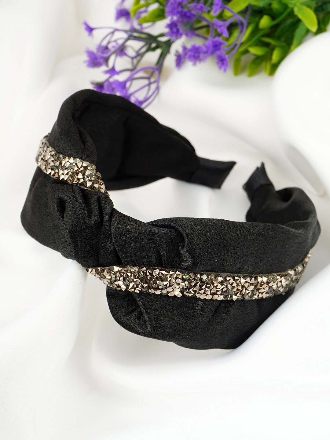 

Ferosh Women Stones Embellished Hairband, Black