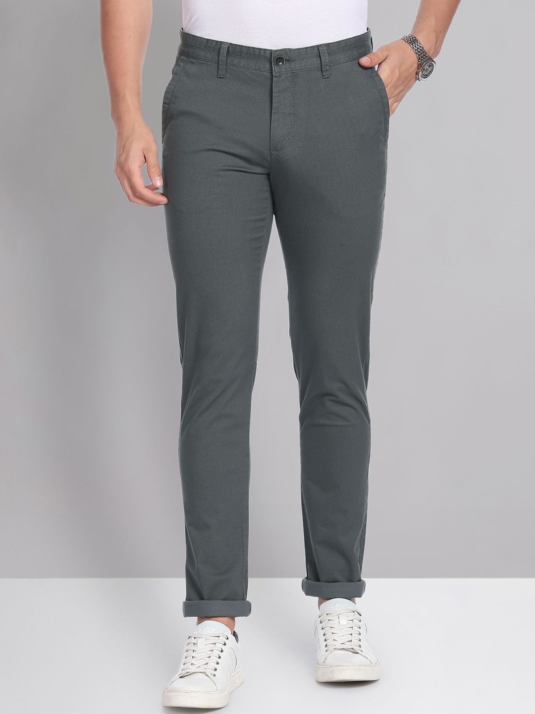 

AD By Arvind Men Flat-Front Mid-Rise Slim Fit Chinos, Grey