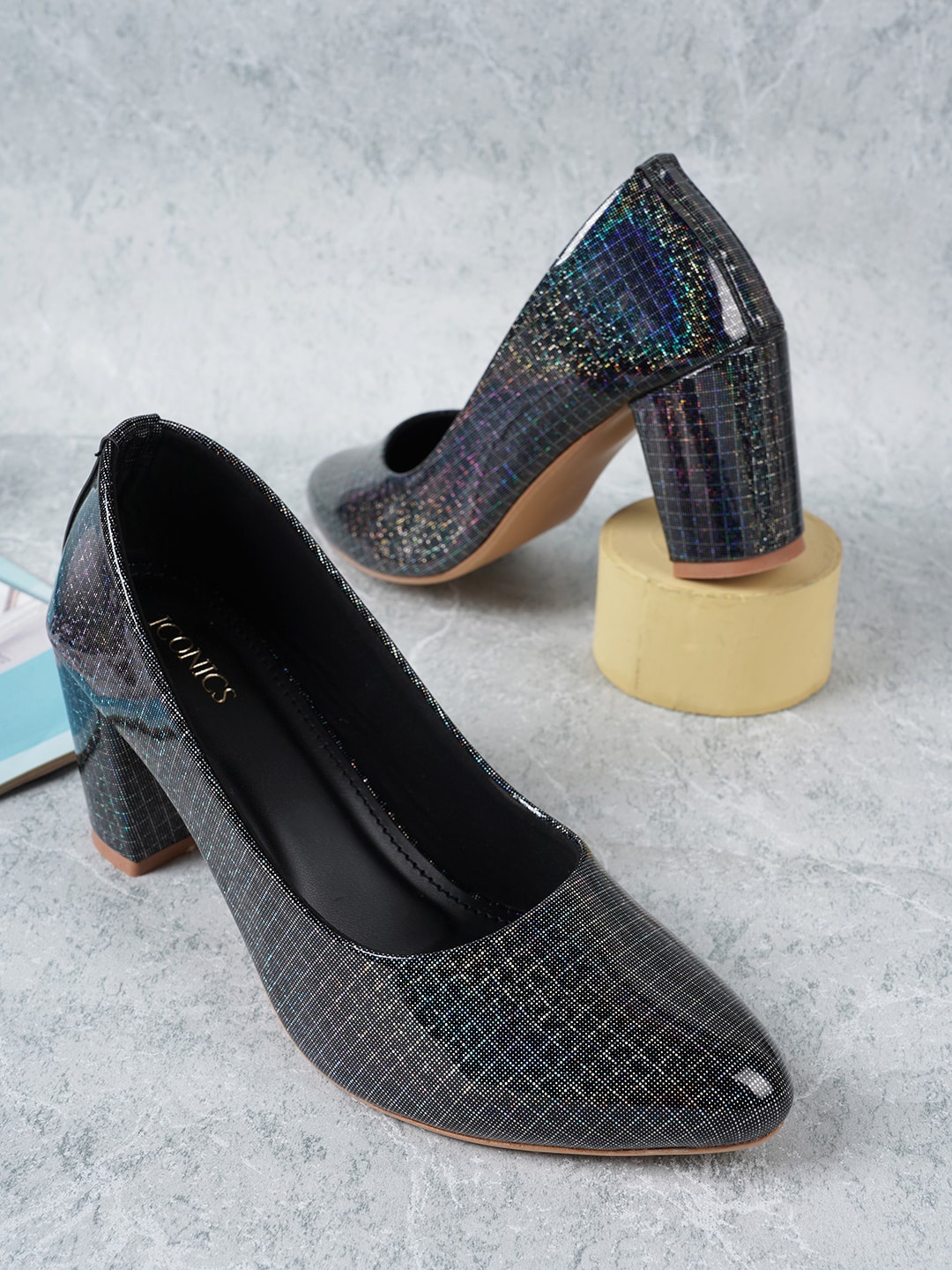 

ICONICS Pointed Toe Printed Block Pumps, Black