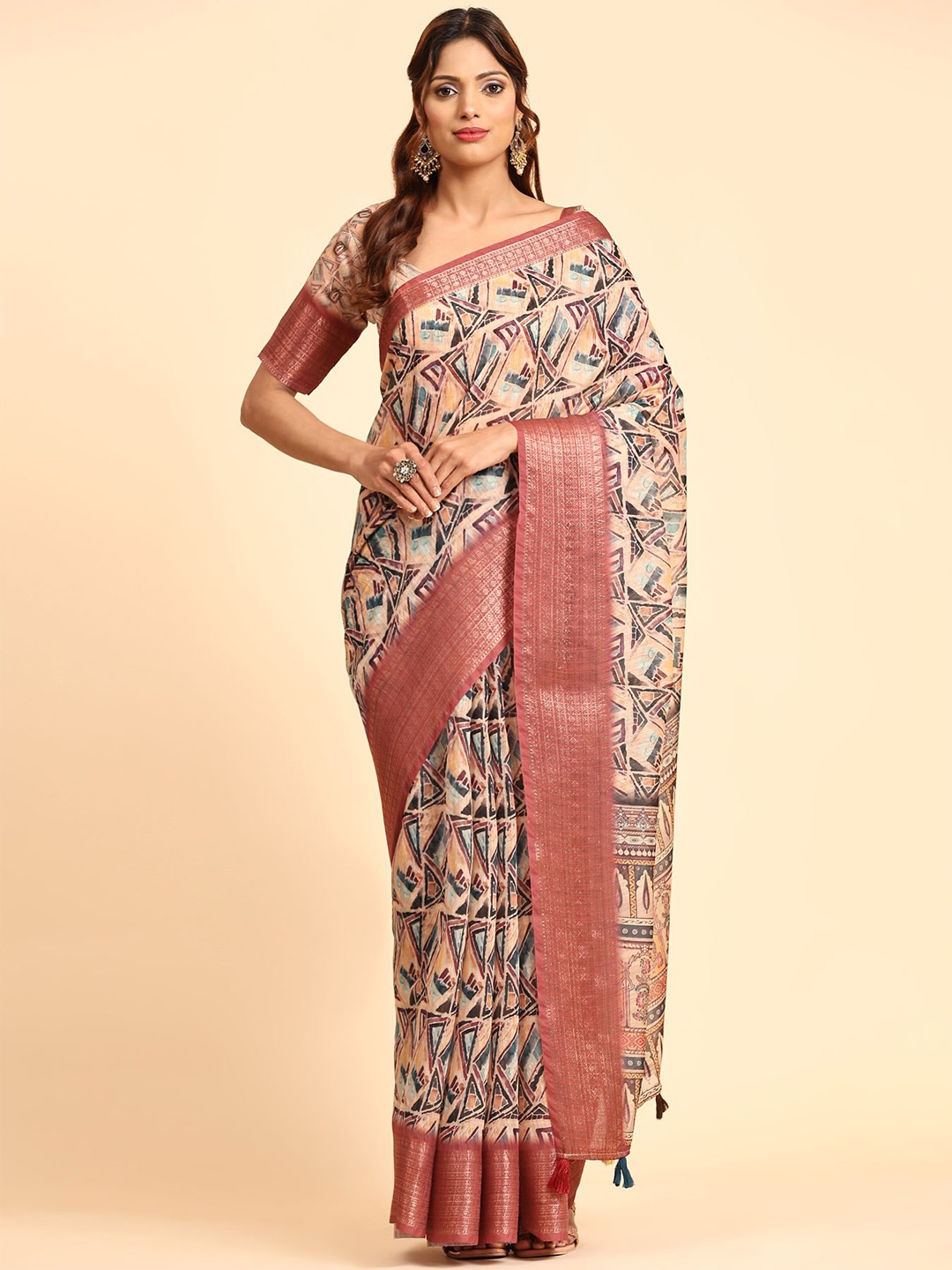 

AVANSHEE Abstract Printed Zari Silk Cotton Saree, Peach