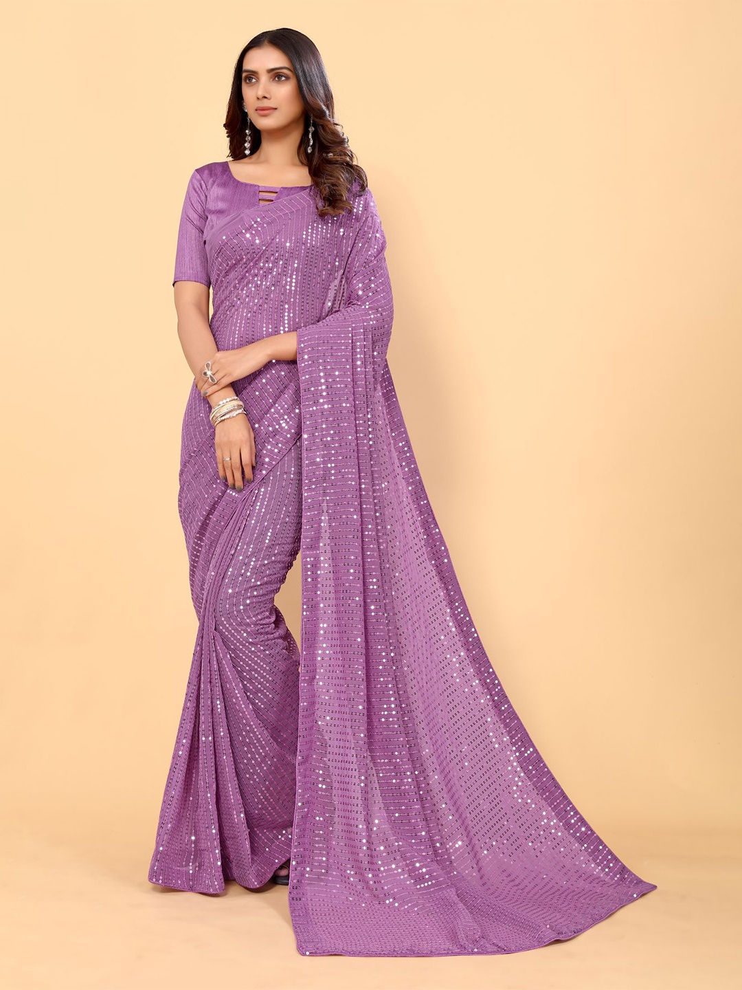 

AVANSHEE Embellished Sequinned Poly Georgette Saree, Purple