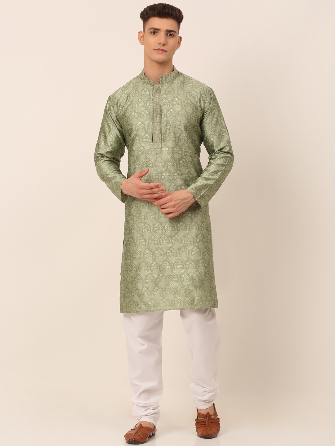 

Jompers Floral Woven Design Mandarin Collar Thread Work Straight Kurta With Churidar, Green