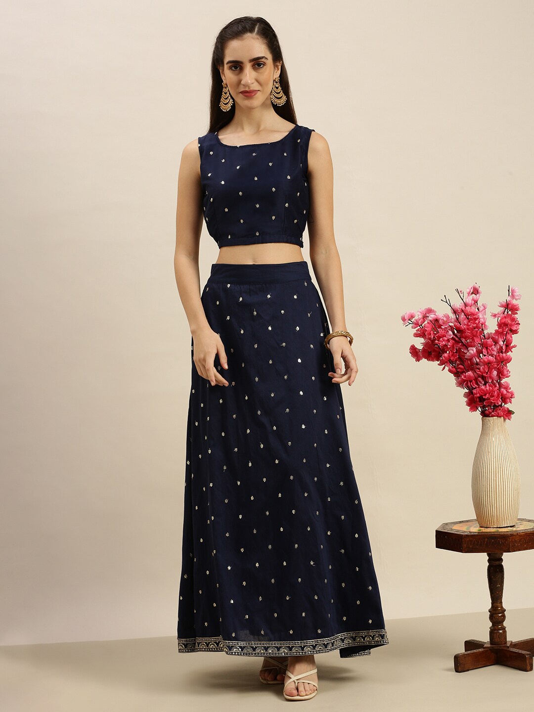 

De Moza Embroidered Sequinned Ready to Wear Lehenga Set, Navy blue