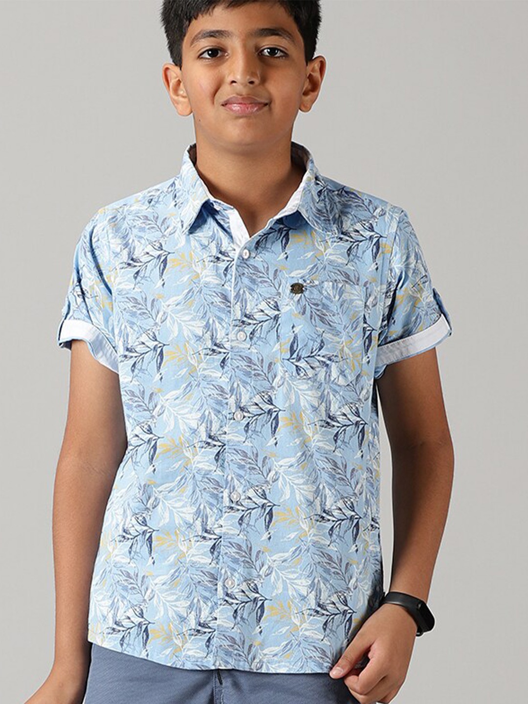 

KiddoPanti Boys Floral Printed Casual Shirt, Blue