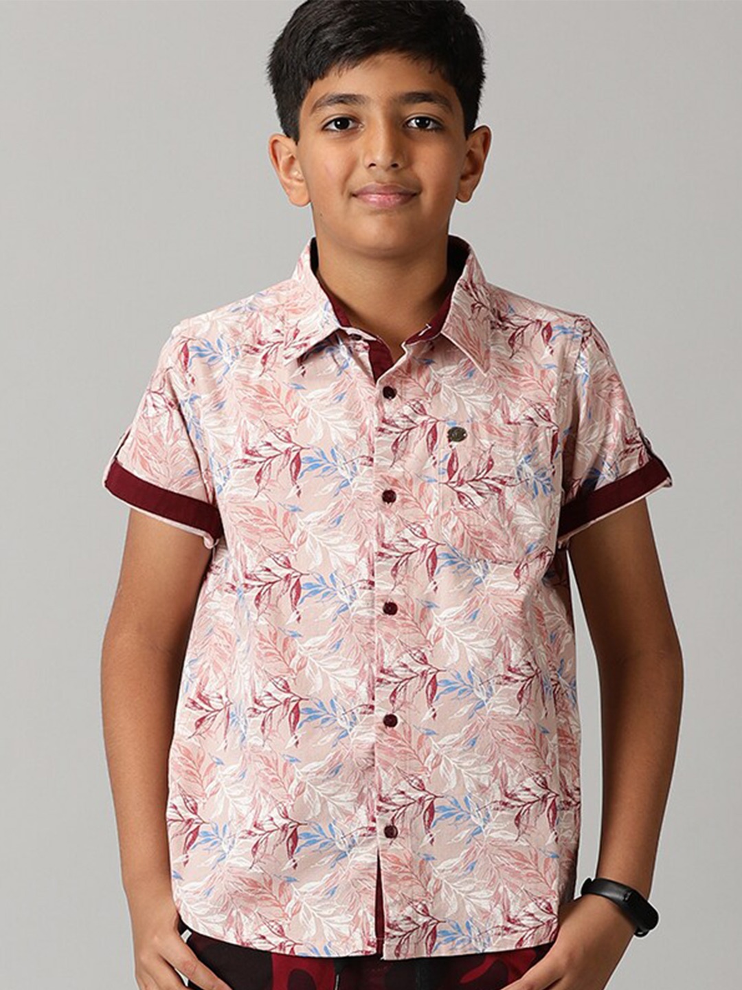 

KiddoPanti Boys Floral Printed Cotton Casual Shirt, Peach