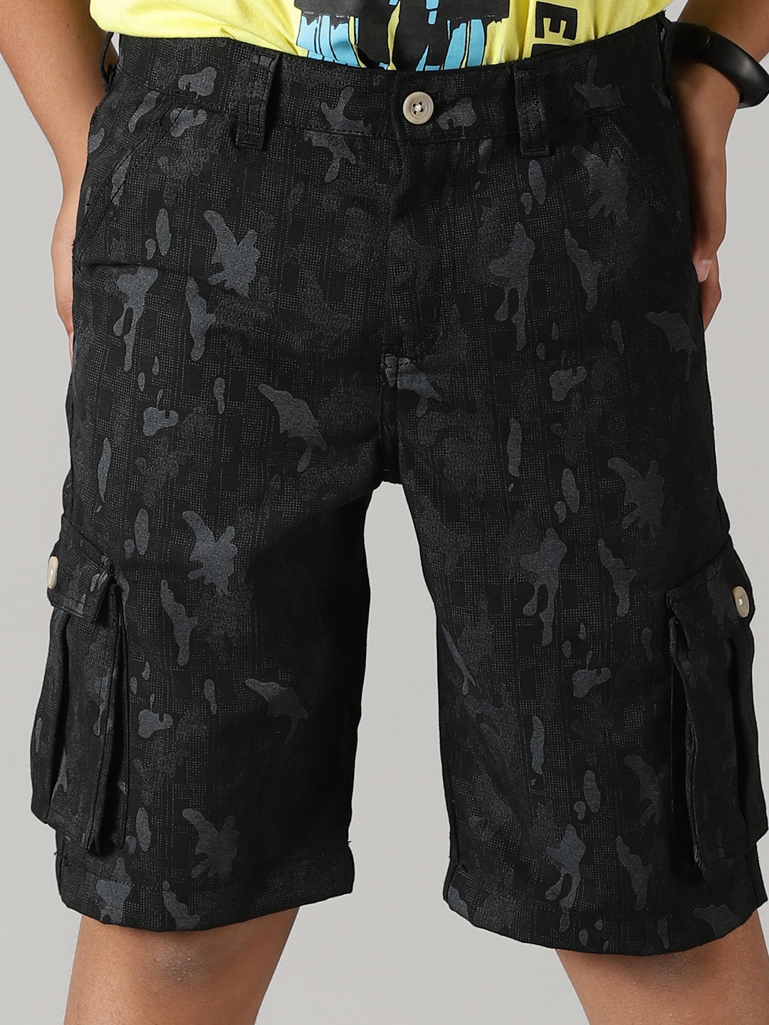 

KiddoPanti Boys Camouflage Printed Cargo Shorts, Navy blue