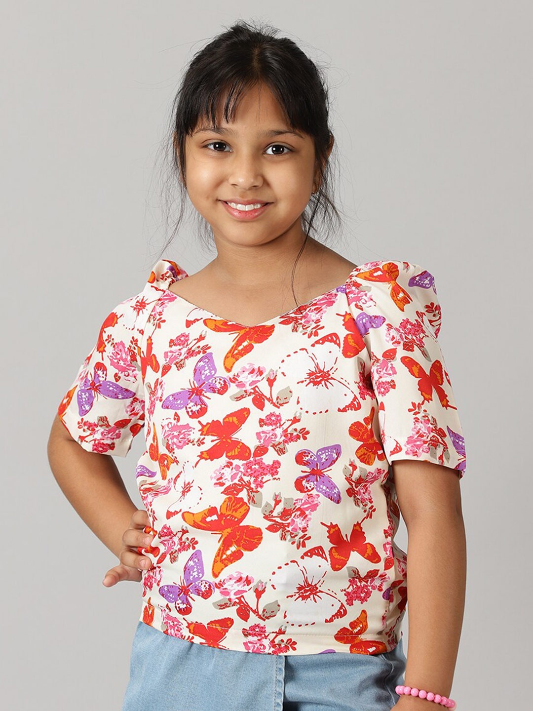 

KiddoPanti Girls Square Neck Conversational Printed Georgette Top, Cream